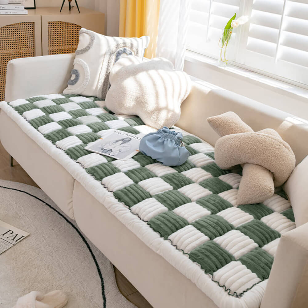 Cream Plaid Fuzzy Pet Mat