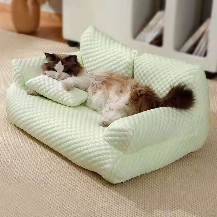Cooling, breathable, and washable Ice Silk Pet Bed for ultimate comfort.