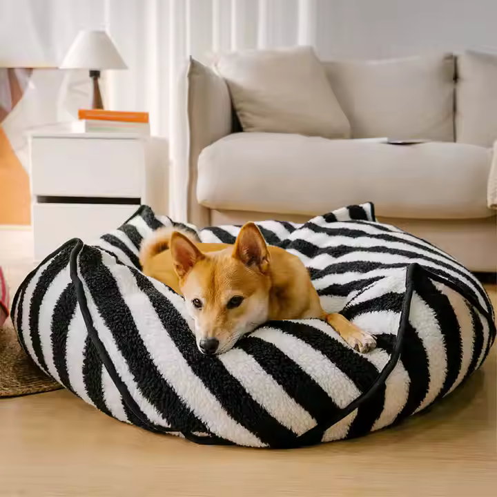 Trendy Striped Pattern Polygonal Calming Bean Bag Dog Bed
